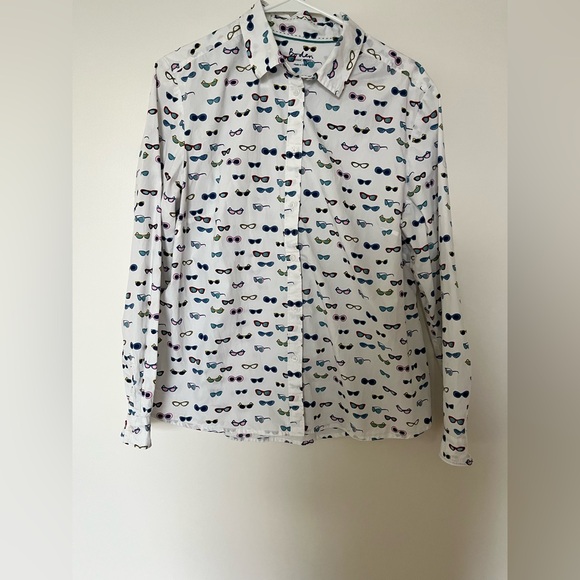 Boden The Classic Shirt button-up shirt in a multi-color sunglasses print - Picture 3 of 11